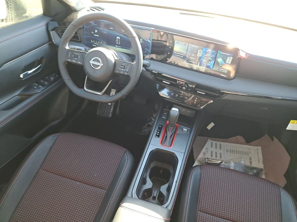 New 2026 White Nissan SR image 15