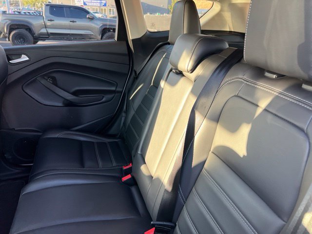 Used 2019 Silver Ford SEL image 9