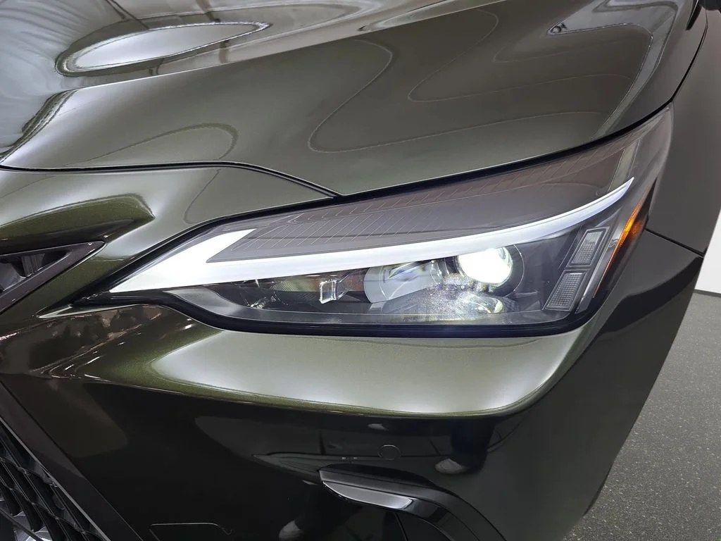 New 2026 Nori Green Pearl Lexus PREMIUM image 29