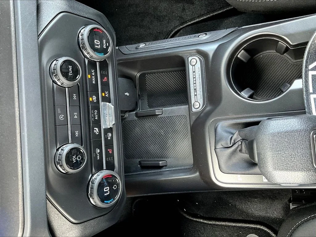 New 2026 Avalanche Gray Ford Big Bend® image 22