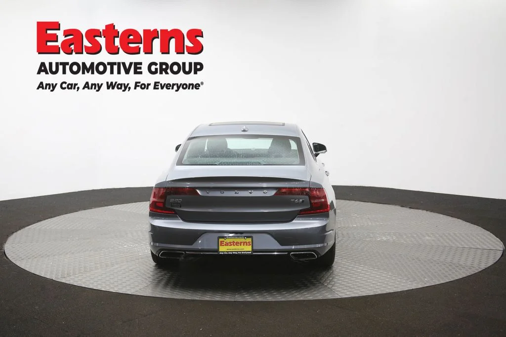Used 2018 Gray Volvo T6 Inscription image 38