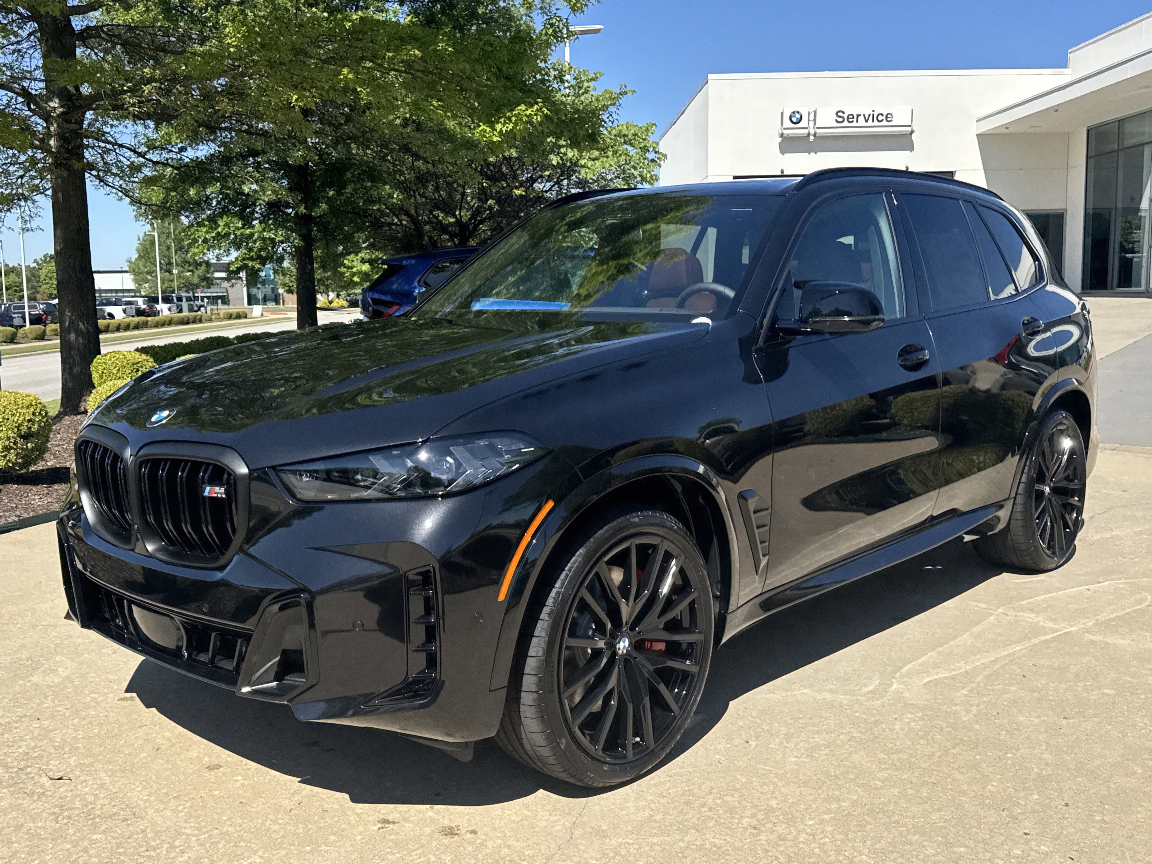 2026 BMW X5 M60i's photo