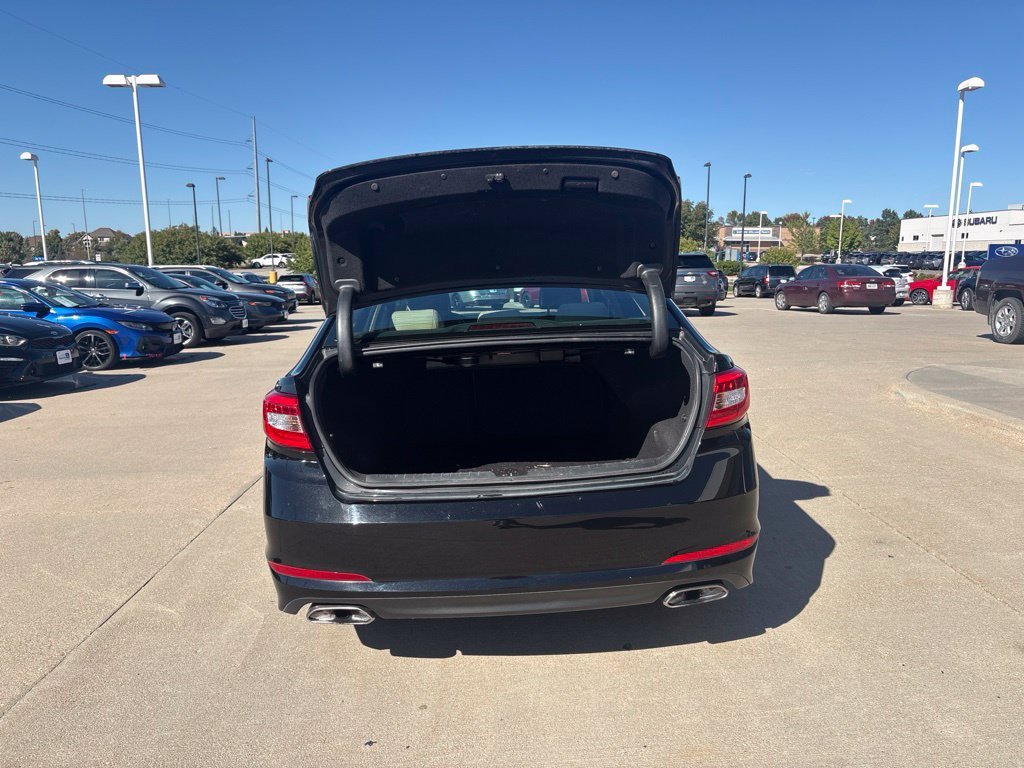 Used 2015 Phantom Black Hyundai Limited image 37