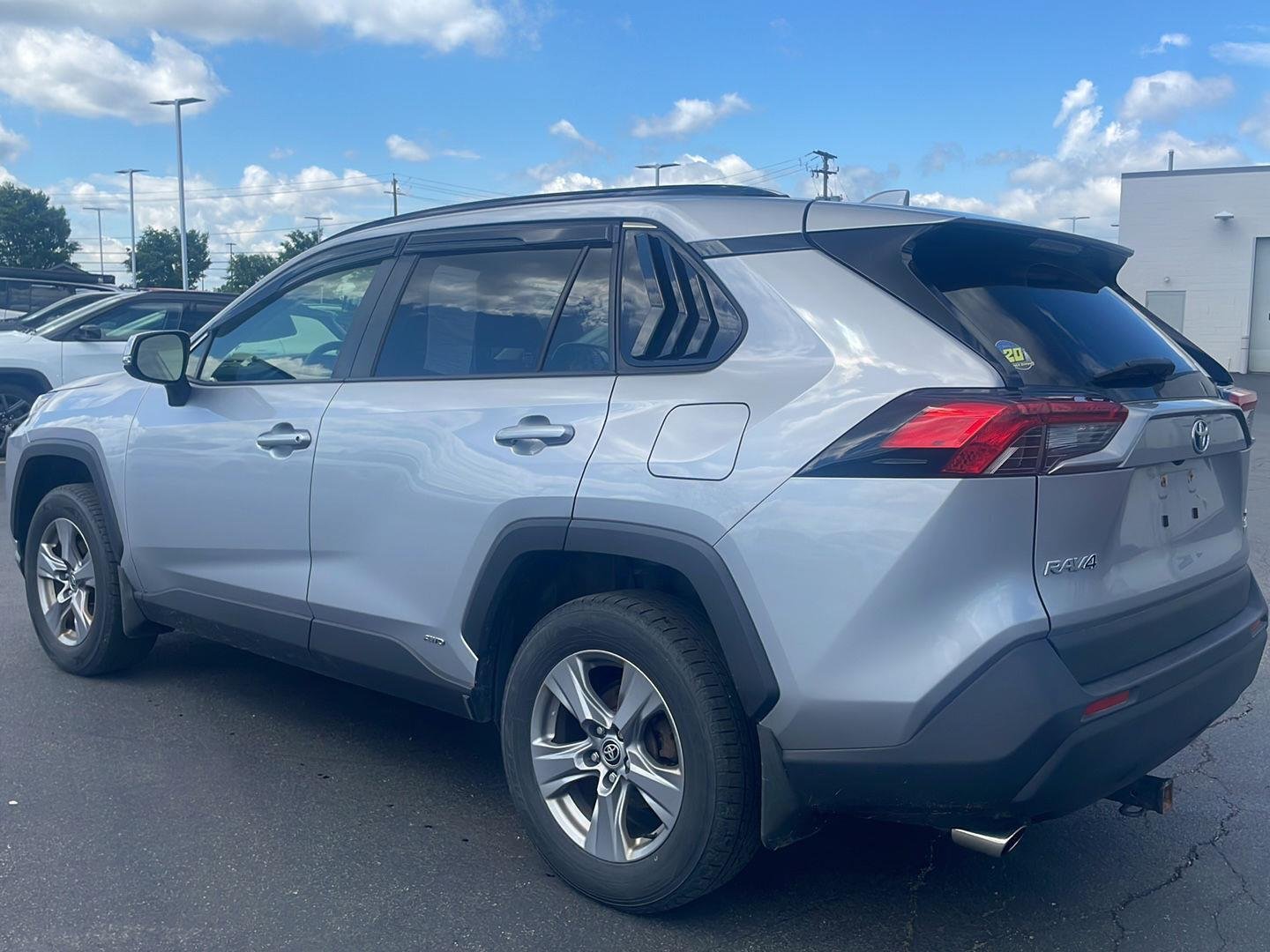 Used 2022 Silver Sky Metallic Toyota XLE image 12