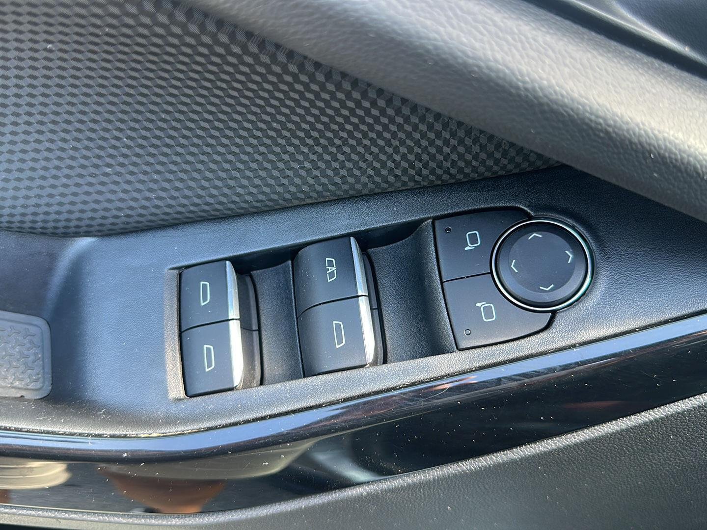 Used 2025 Sterling Gray Metallic Chevrolet AWD RS image 12