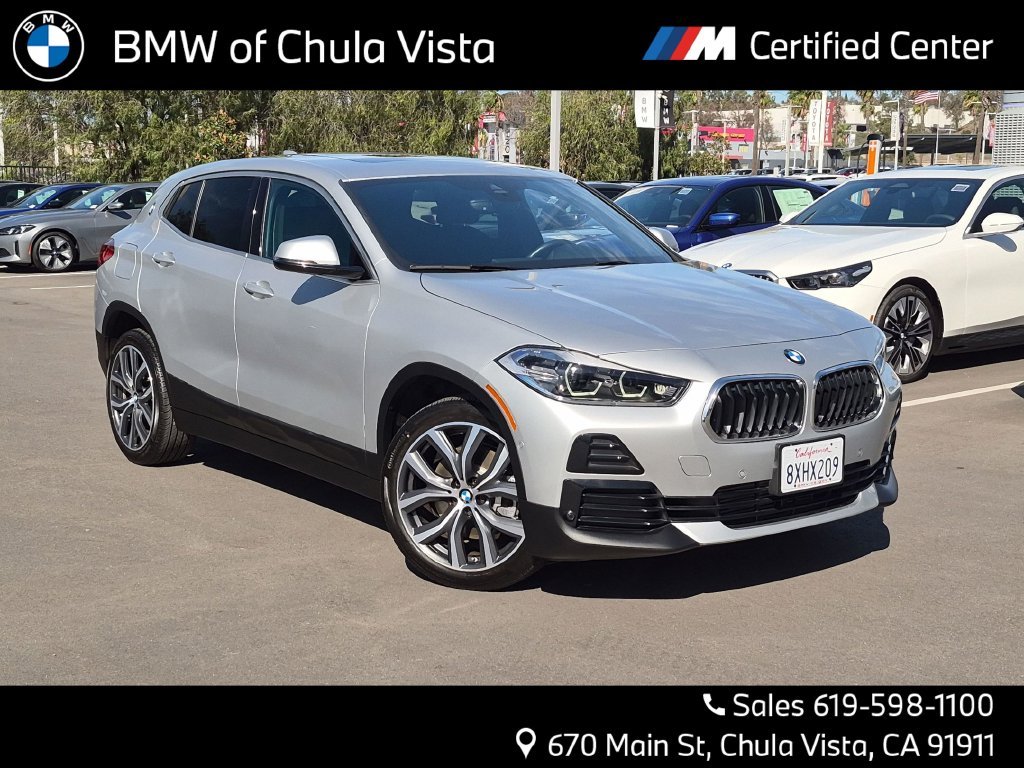 Used 2022 Silver BMW sDrive28i image 1