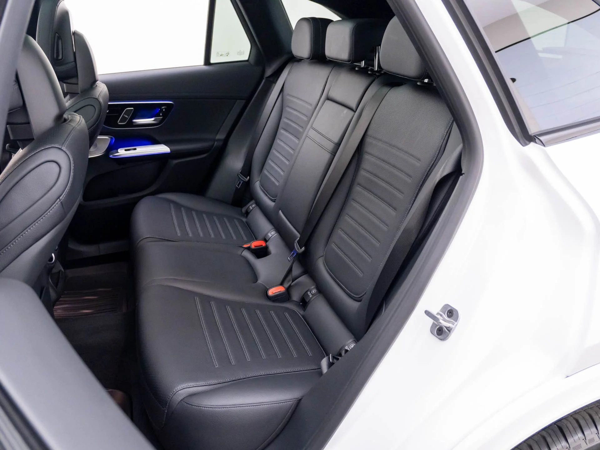 New 2026 White Mercedes-Benz GLC 300 image 20