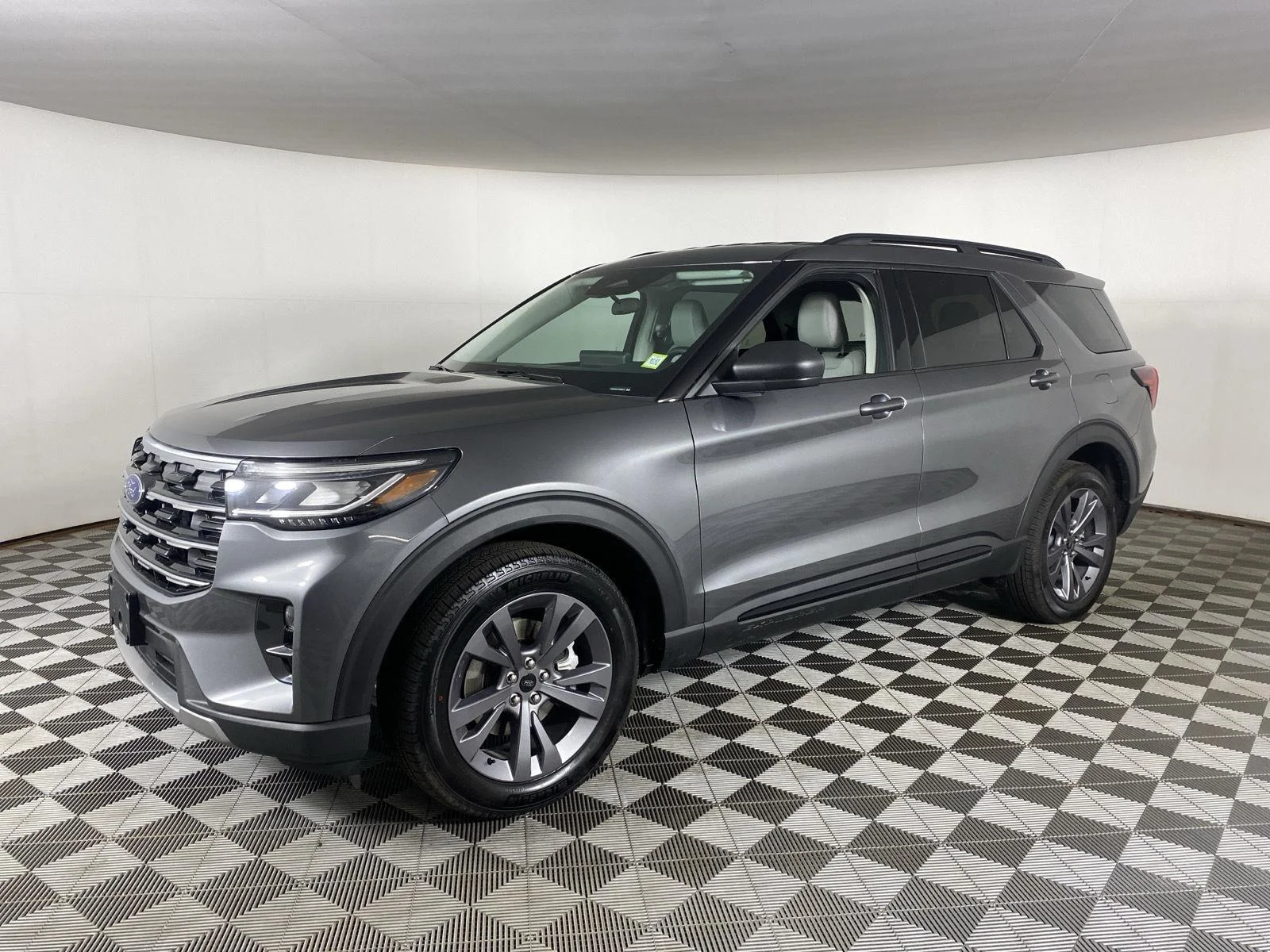 New 2026 Carbonized Gray Metallic Ford Active image 6