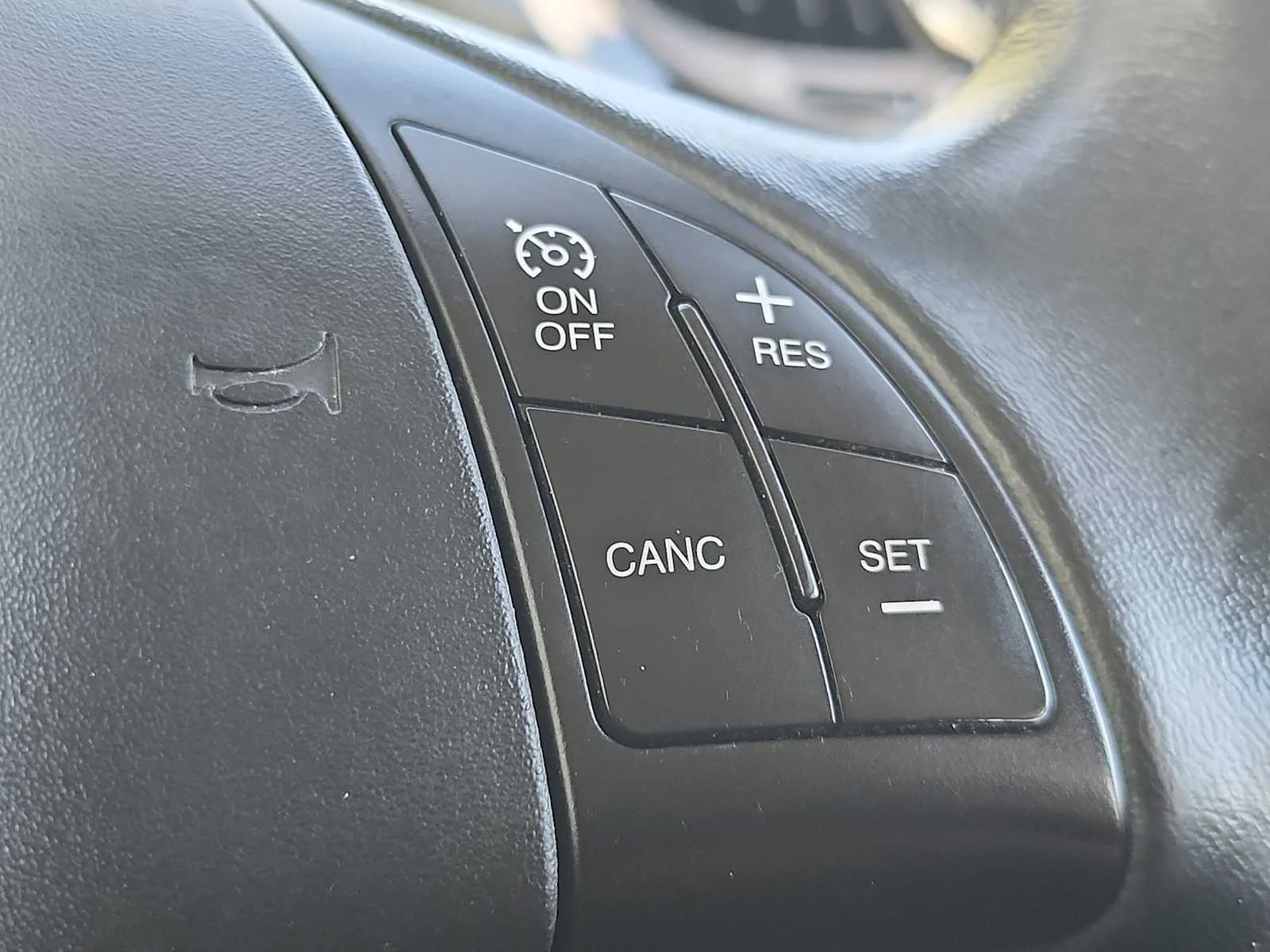 Used 2019 Bianco White Ice FIAT Pop image 27