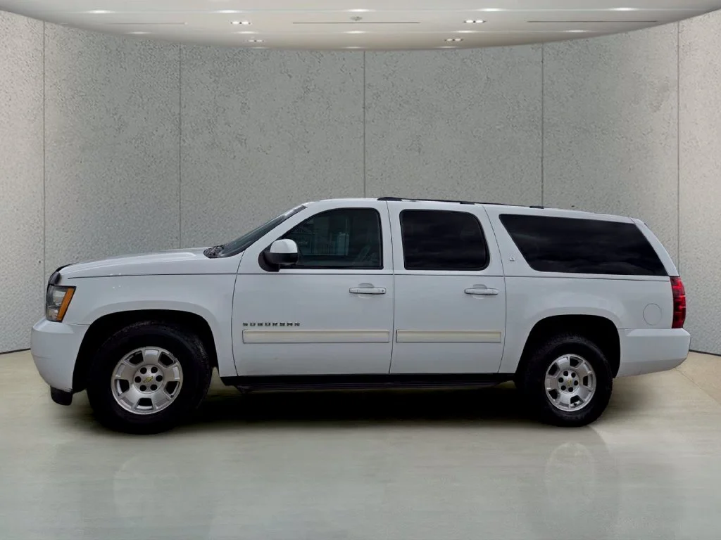 Used 2014 Chevrolet Suburban LT with VIN 1GNSCJE0XER116332 for sale in Metairie, LA