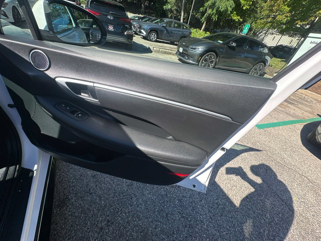 2025 Hyundai Sonata SEL - Photo 33