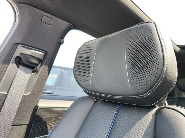 New 2026 Stellar Black Metallic Cadillac V-Series image 33