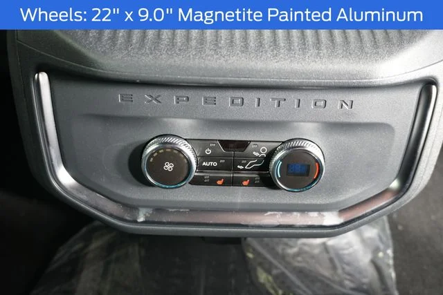 New 2026 Agate Black Metallic Ford MAX Platinum® image 37