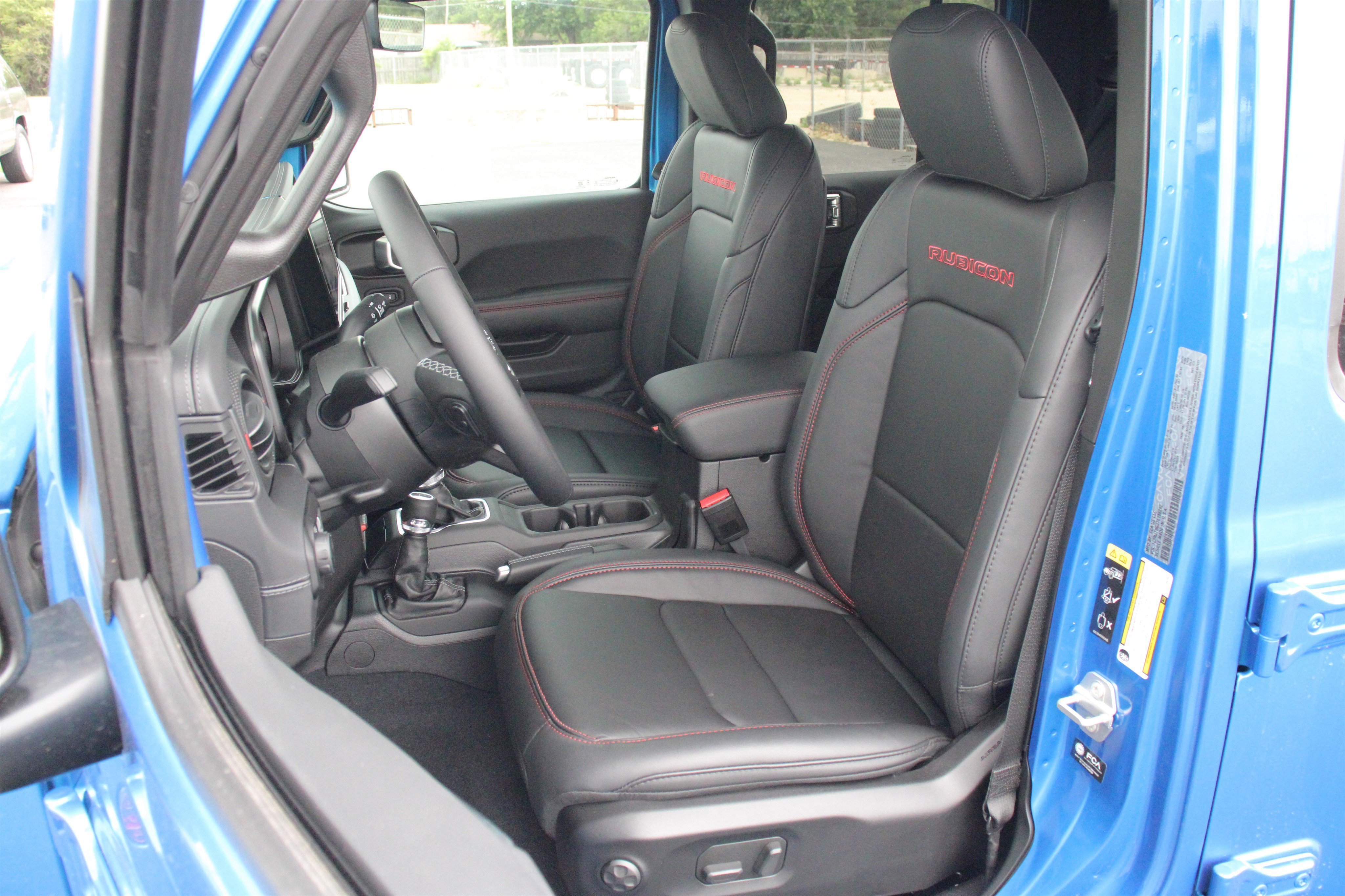 New 2026 Hydro Blue Pearl-Coat Exterior Paint Jeep Rubicon X image 5