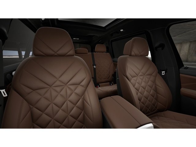 New 2027 Brooklyn Grey Metallic BMW xDrive40i image 11