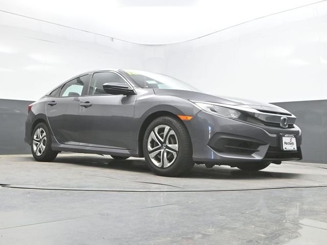 Used 2018 Gray Honda LX image 34