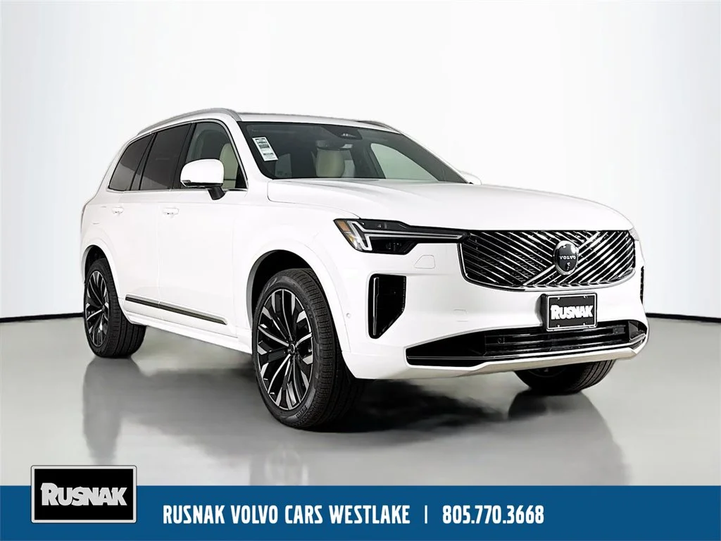 2026 Volvo XC90 Plus