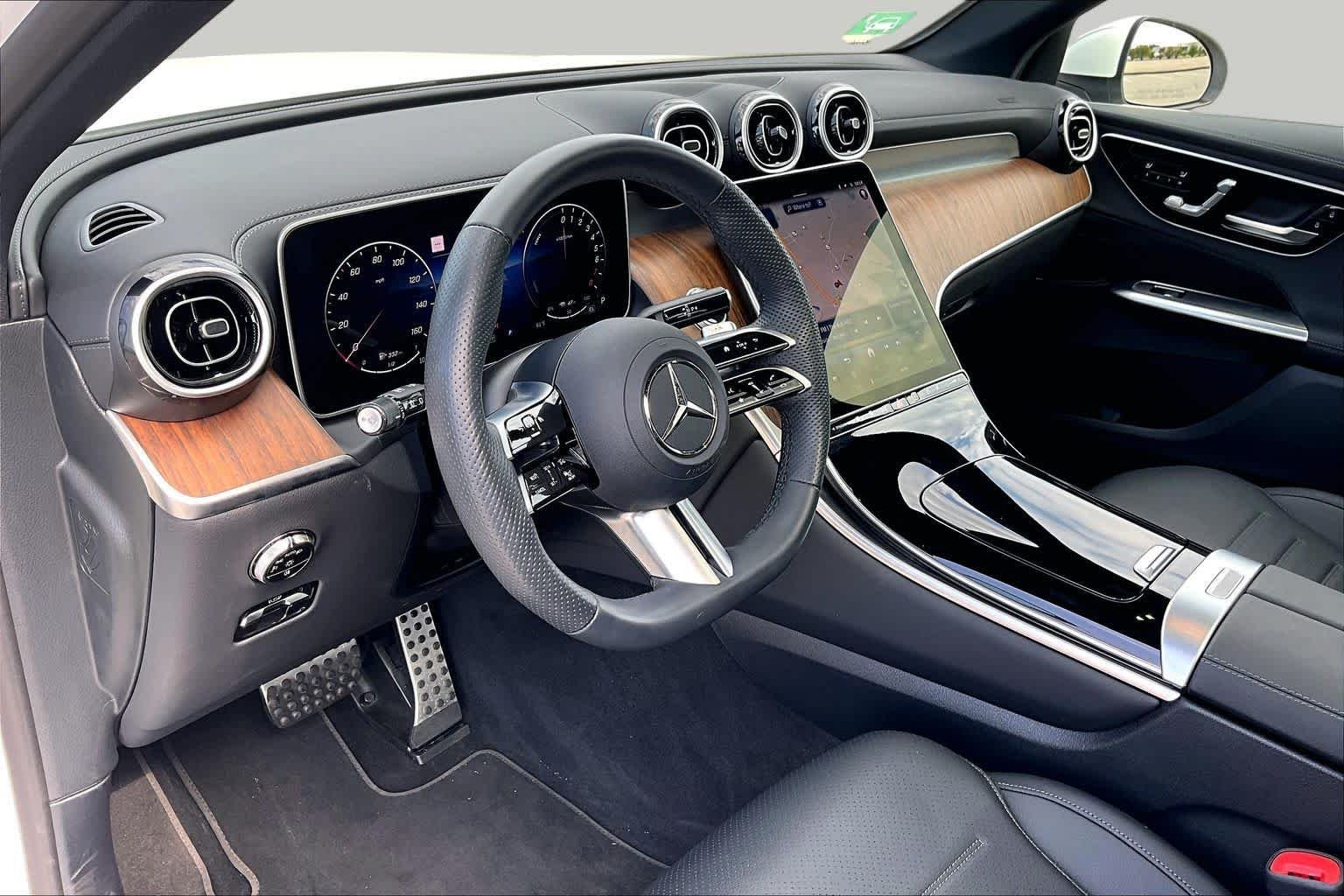 2025 Mercedes-Benz GLC Base - Photo 18