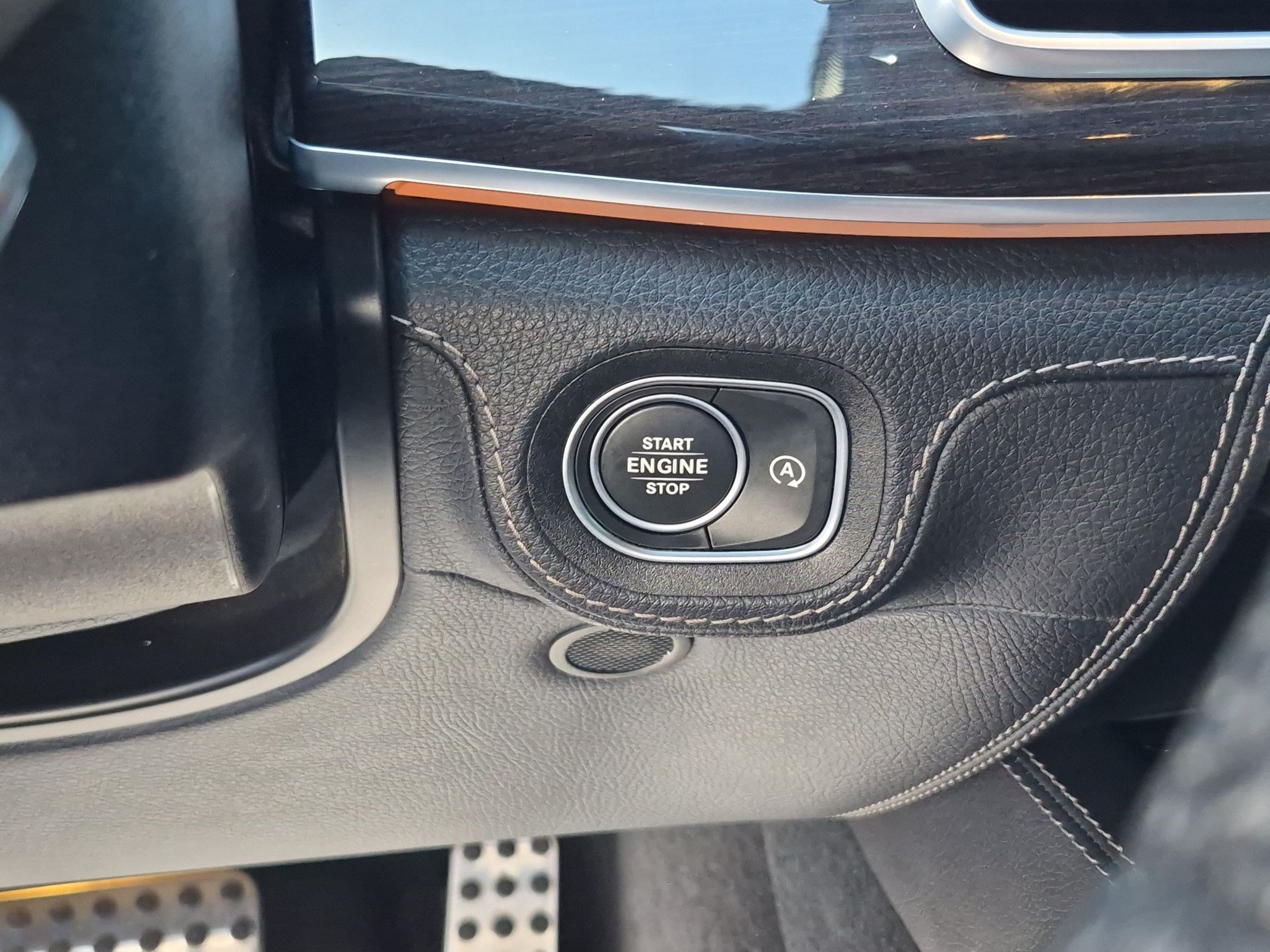Used 2021 Obsidian Black Metallic Mercedes-Benz AMG® GLE 53 image 19