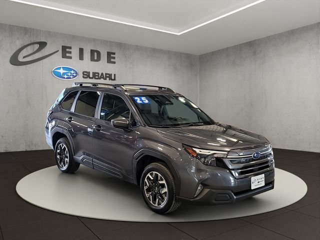 Used 2025 Gray Metallic Subaru Premium image 1