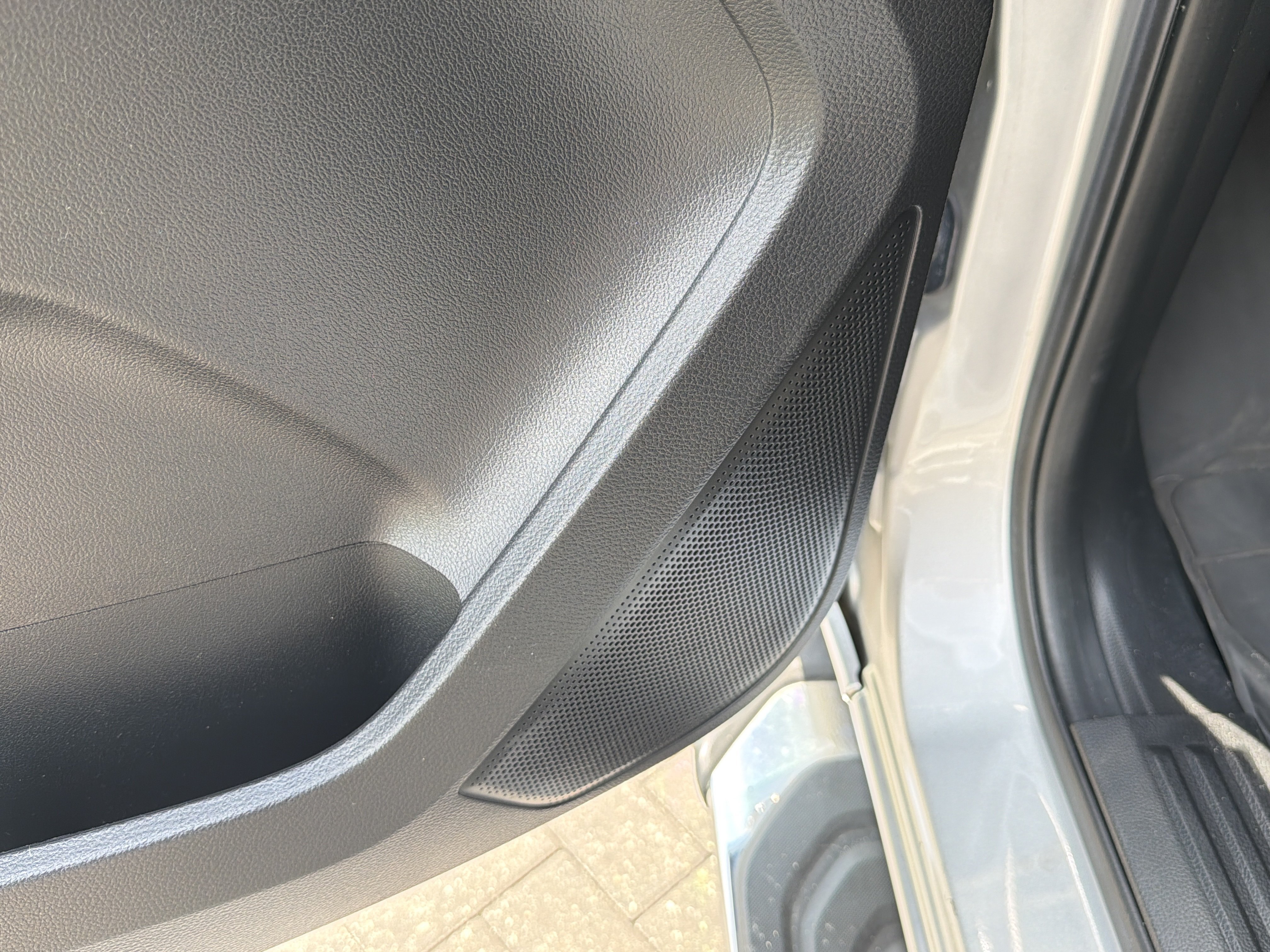 Used 2019 Ingot Silver Metallic Ford LARIAT image 24