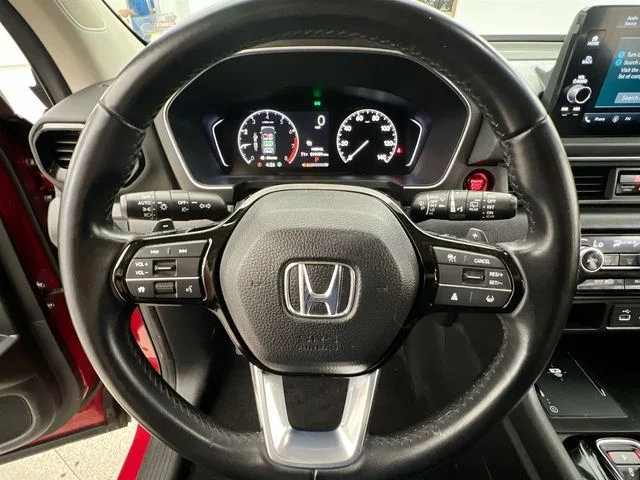 Used 2023 Red Honda EX-L image 29