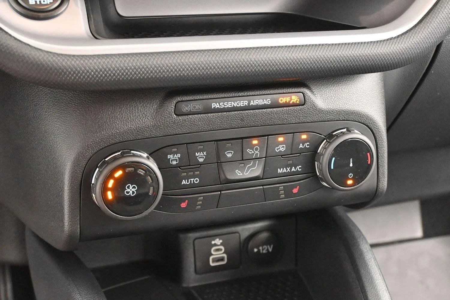 Used 2023 Oxford White Ford Big Bend image 24