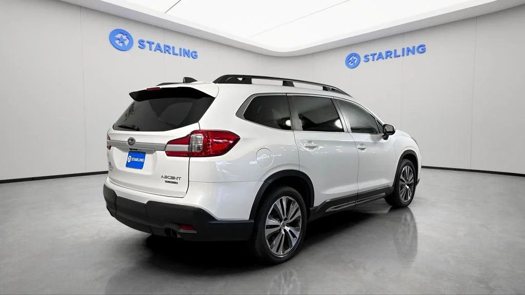 Used 2019 White Subaru Limited image 9