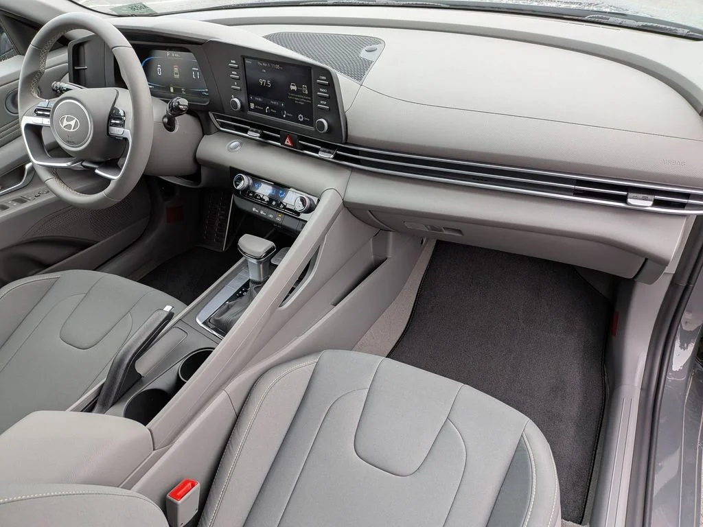 New 2026 Gray Hyundai SEL Sport image 28