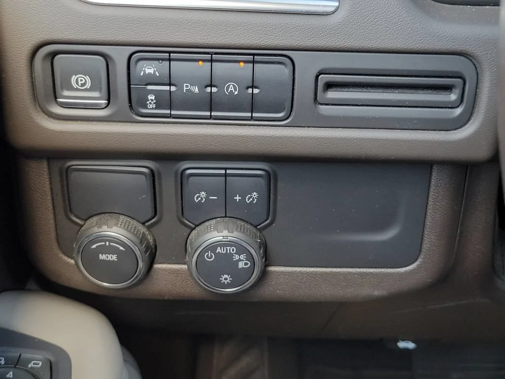 Used 2024 Black Chevrolet LT image 26