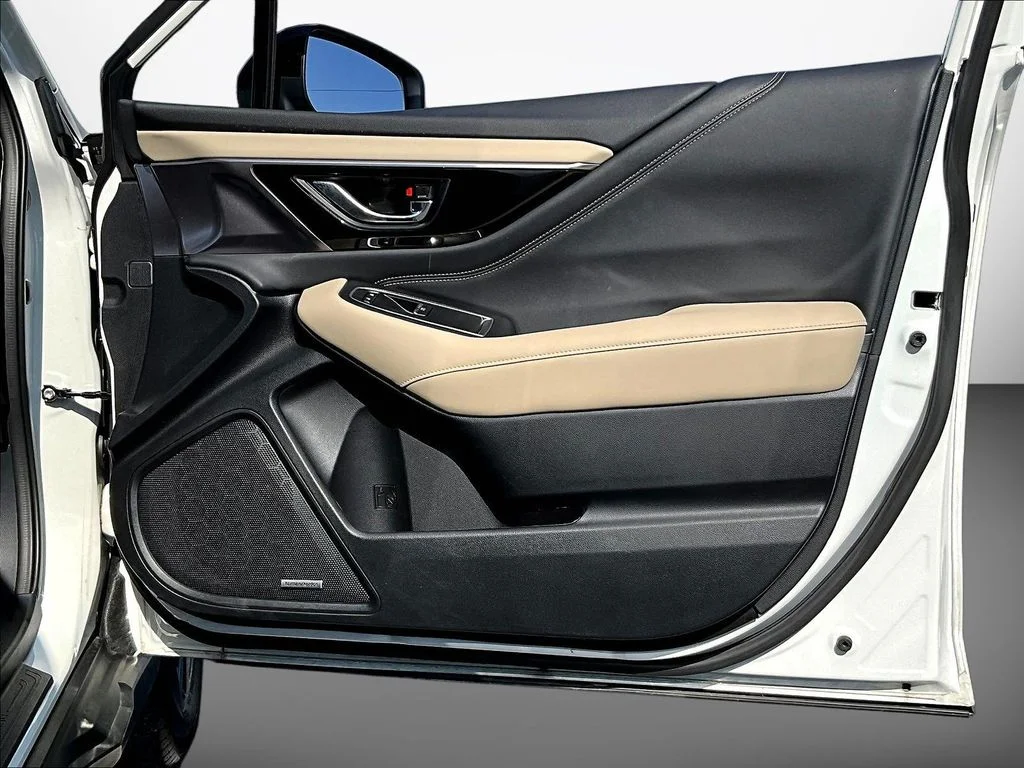 Used 2025 White Subaru Limited image 30