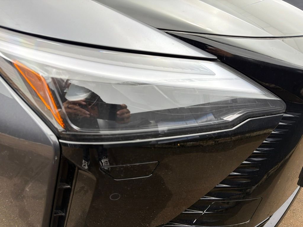 New 2026 Cloudburst Gray and Black Onyx Lexus  550e F SPORT AWD image 25