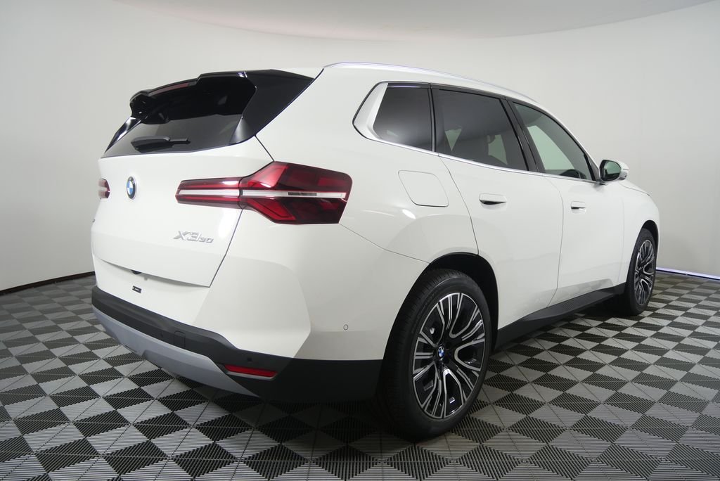 New 2026 Alpine White BMW 30 xDrive image 3