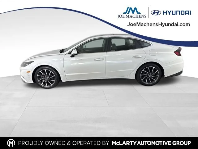 Used 2022 Gray Hyundai Limited image 8