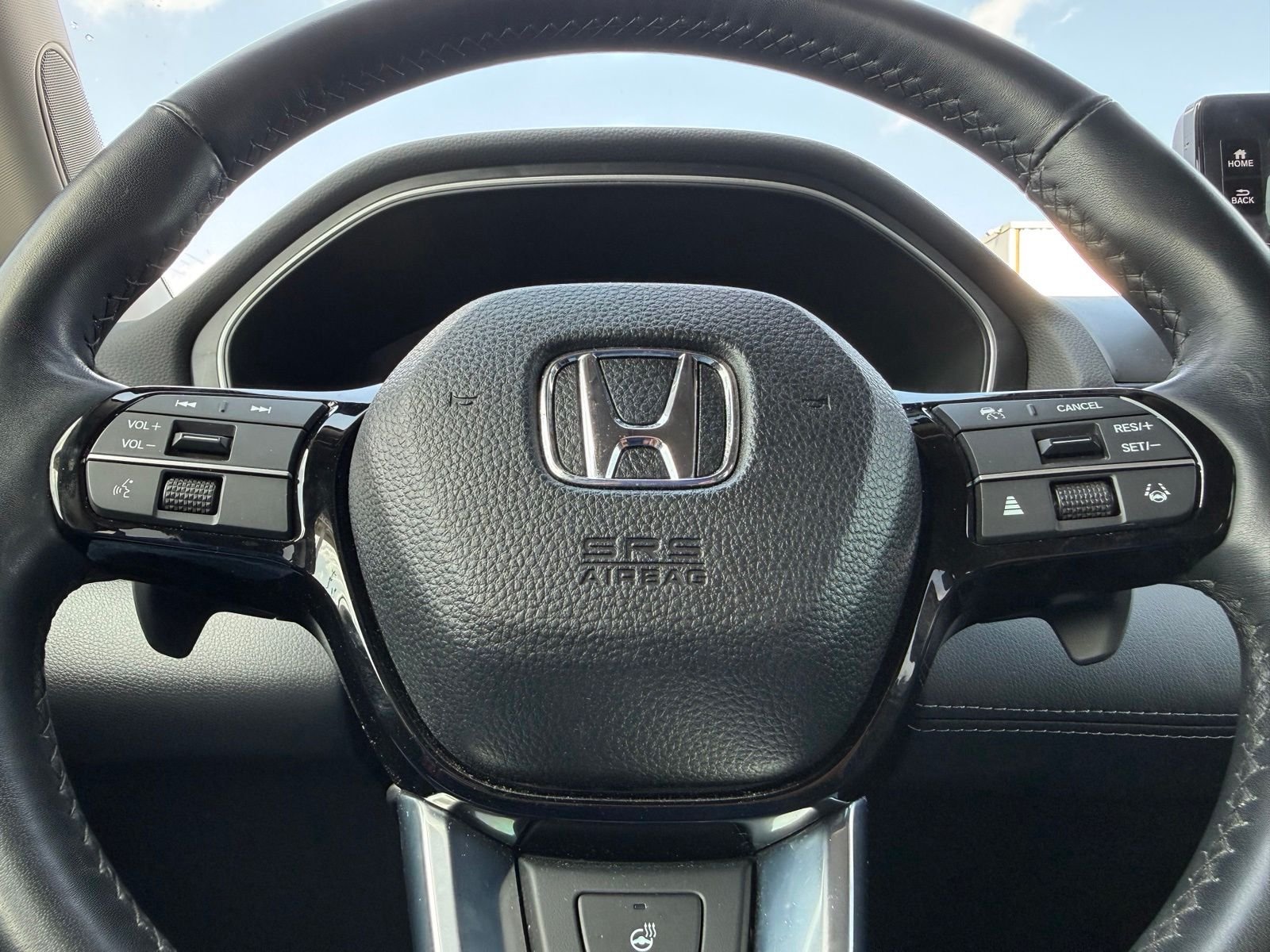 Used 2024 Gray Honda Elite image 8