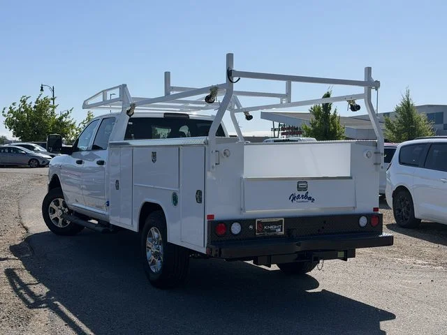 2026 RAM 3500 Chassis Tradesman - Photo 16