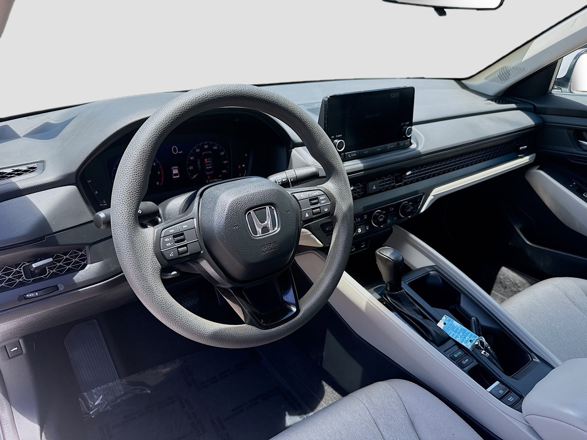 2024 Honda Accord EX - Photo 9