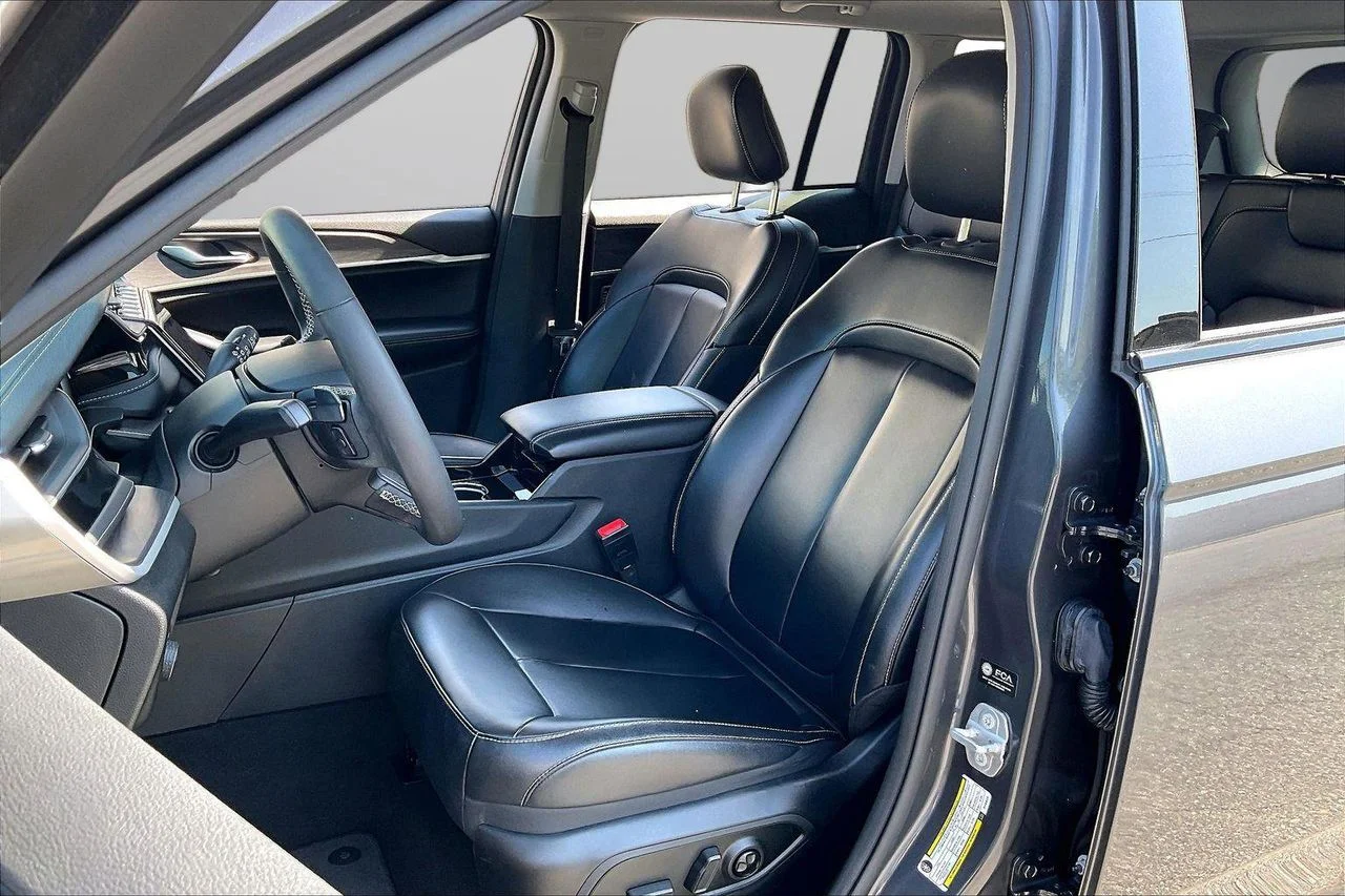 Certified Used 2023 Gray Jeep 4xe image 23