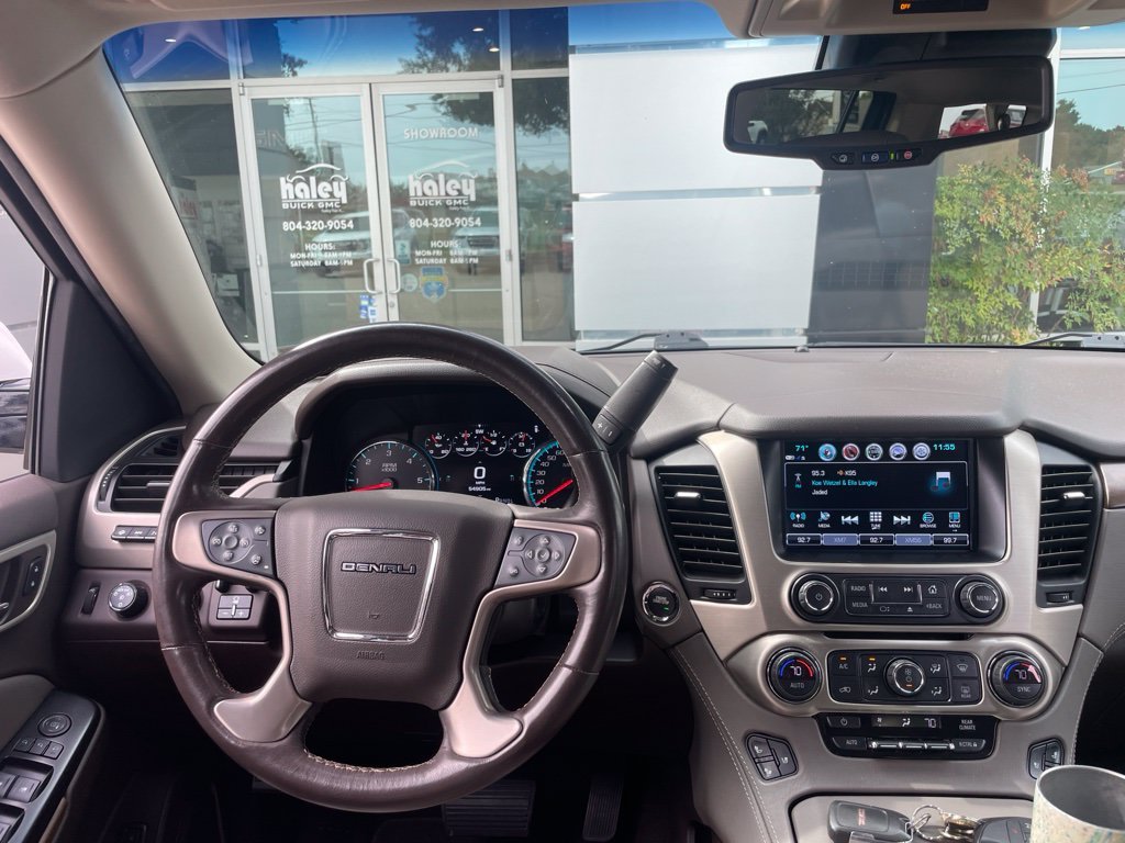 Used 2020 White GMC Denali image 5