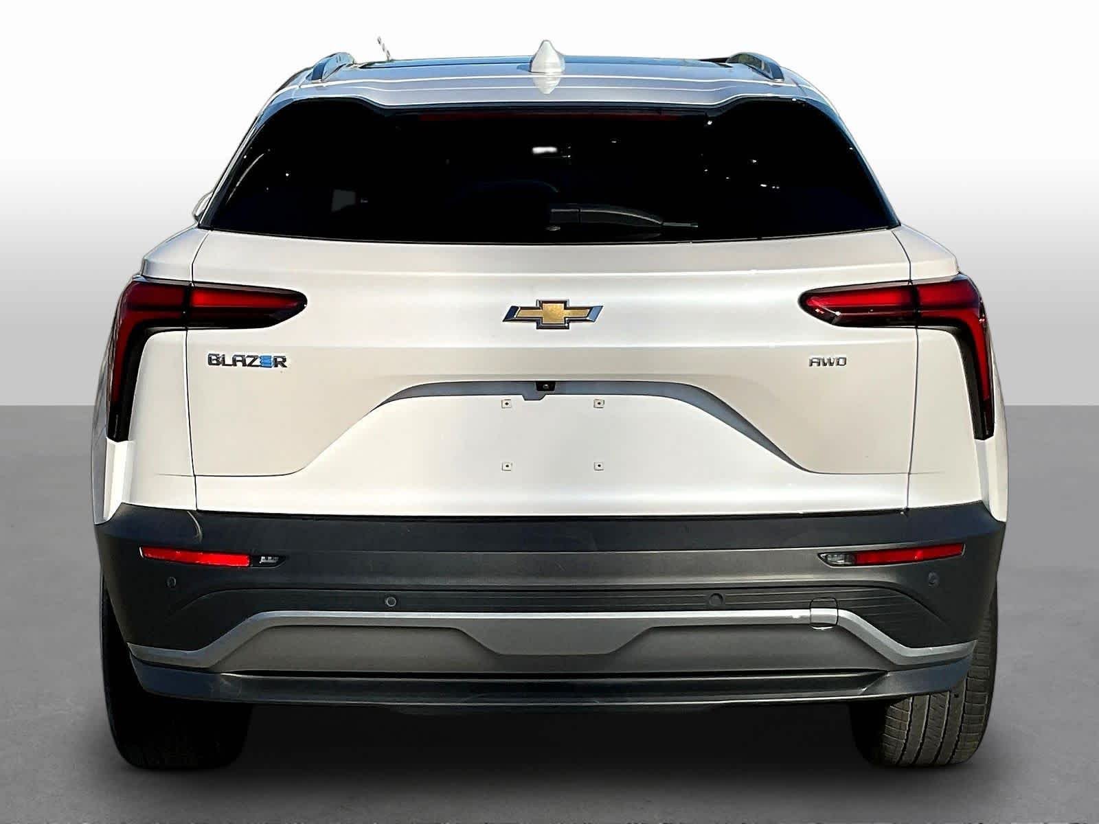 2024 Chevrolet Blazer EV LT - Photo 6