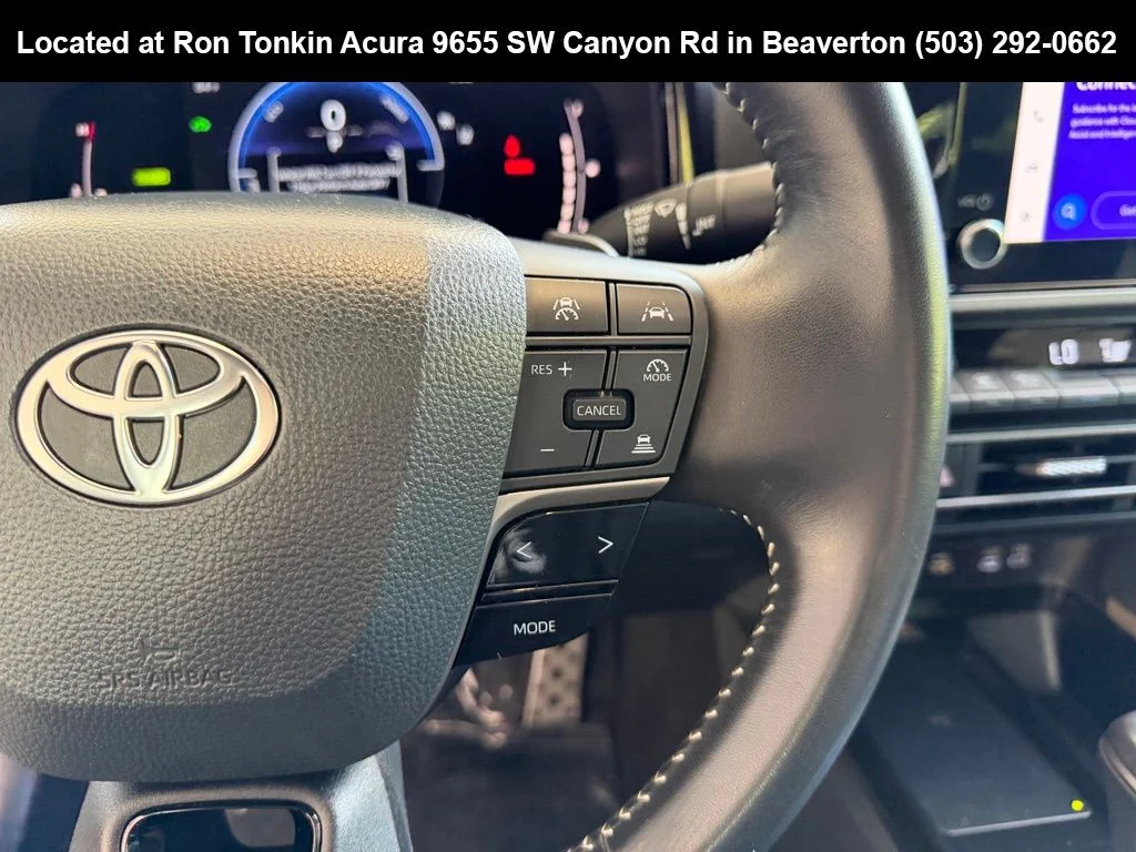 Used 2025 Heavy Metal/Midnight Black Metallic Toyota SE image 17