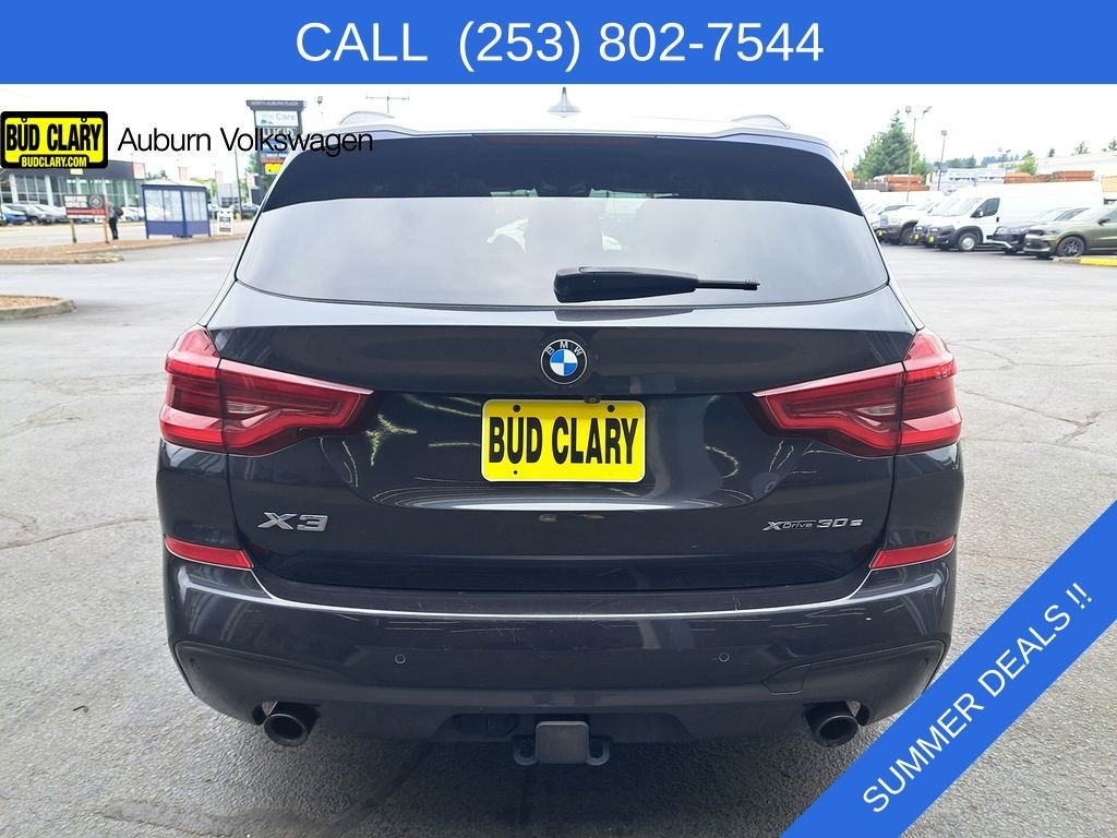 Used 2021 Gray BMW xDrive30e image 7
