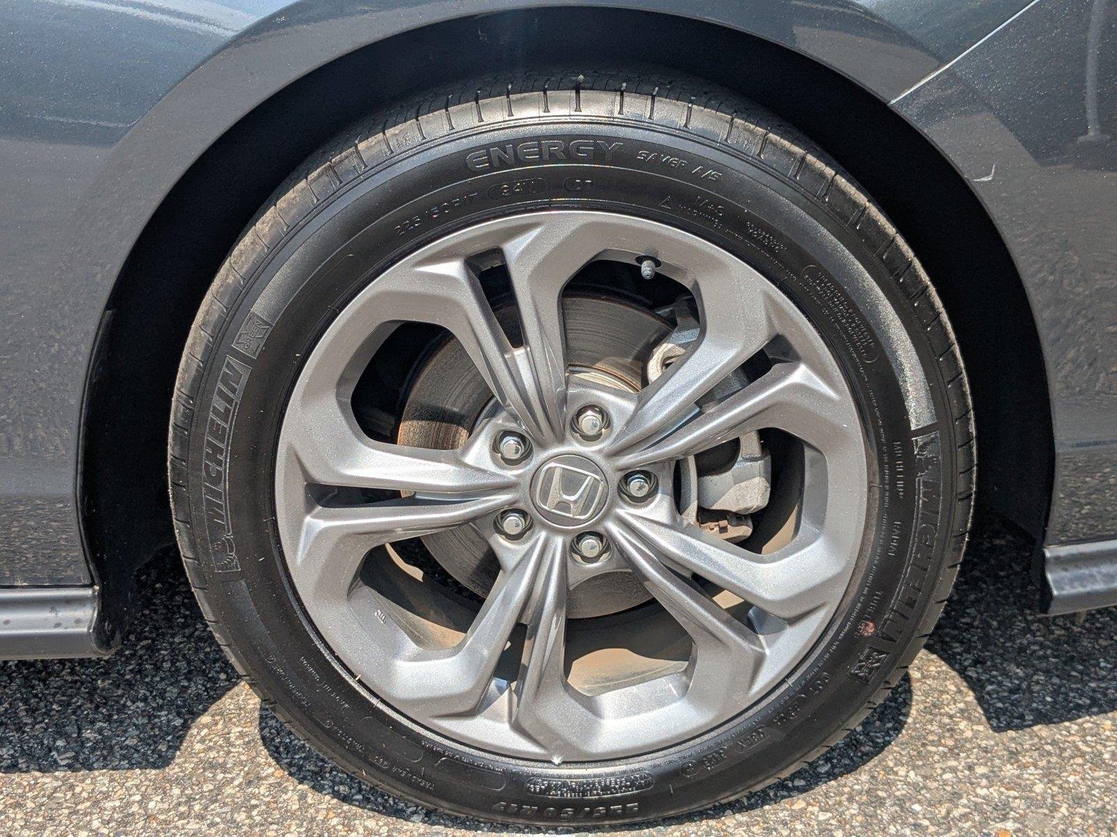 Used 2024 Meteorite Gray Metallic Honda EX image 10