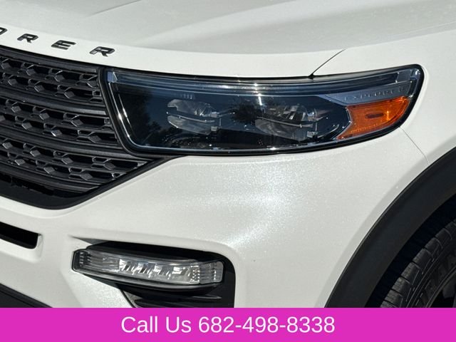 Used 2022 White Ford XLT image 4