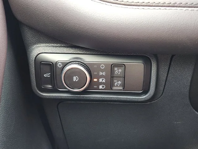 New 2027 Carbonized Gray Metallic Ford Platinum™ image 22