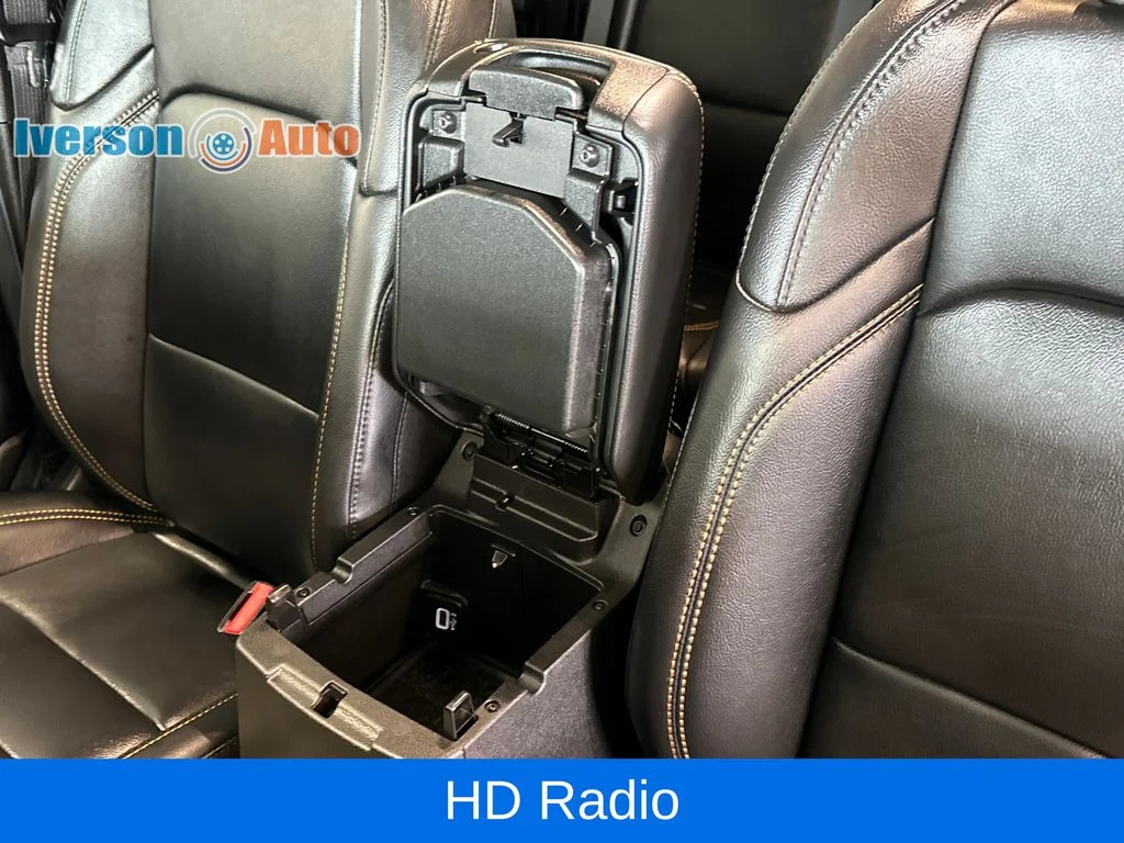 Used 2026 Gray Jeep Sahara image 21