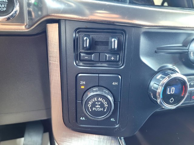 Used 2021  Ford King Ranch image 21