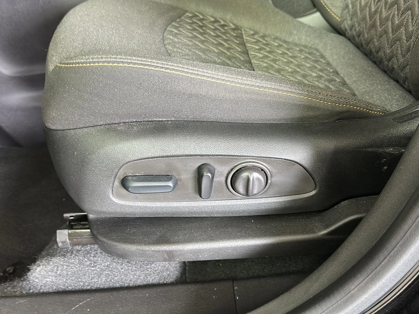 Used 2024 Mosaic Black Metallic Chevrolet LT image 8