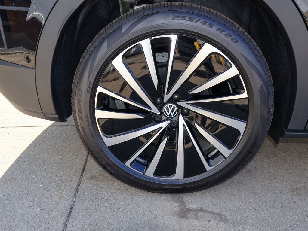 New 2026 Black Volkswagen Pro image 9