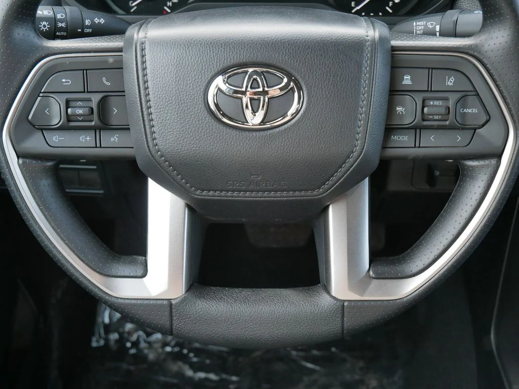 2026 Toyota Tundra SR5 - Photo 10